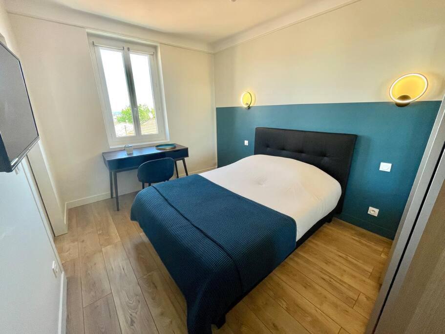 Ivs Andreossy Vue Mer Et Montagne Pour 4 Antibes Exterior photo