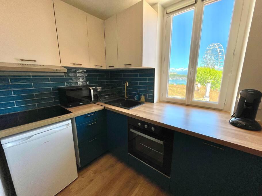 Ivs Andreossy Vue Mer Et Montagne Pour 4 Antibes Exterior photo